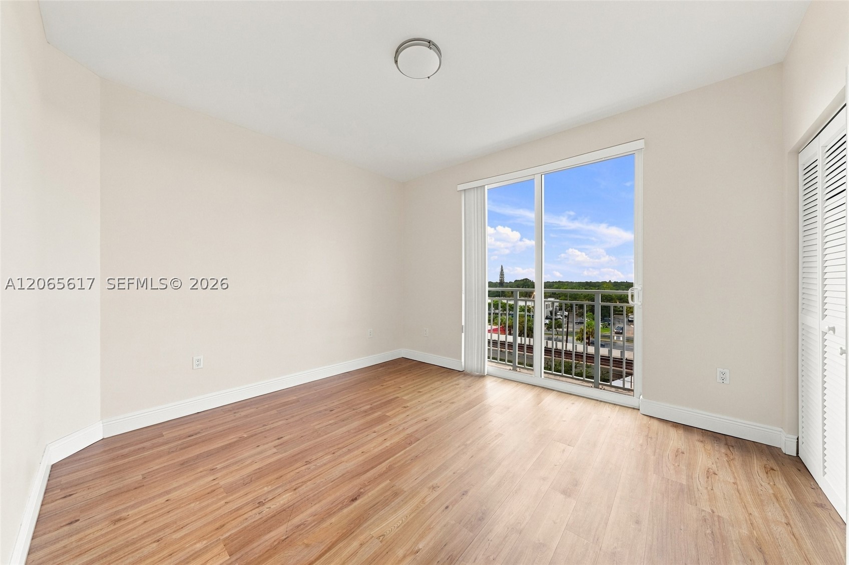 7275 Sw 90th Way 508 Property Photo 13
