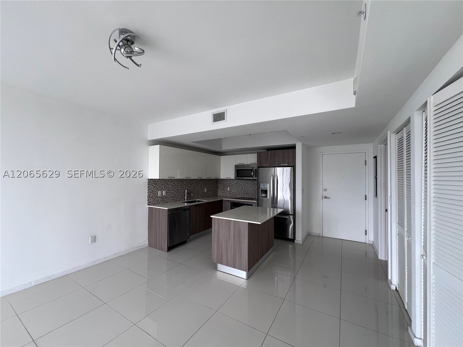 5300 Paseo Blvd 1807 Property Photo 3