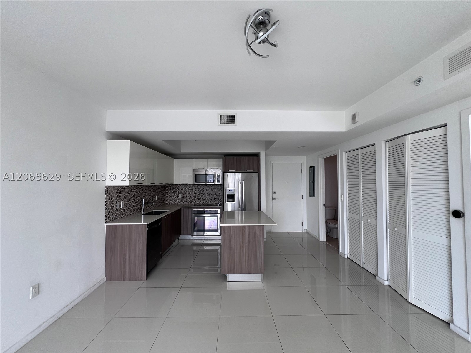 5300 Paseo Blvd 1807 Property Photo 5