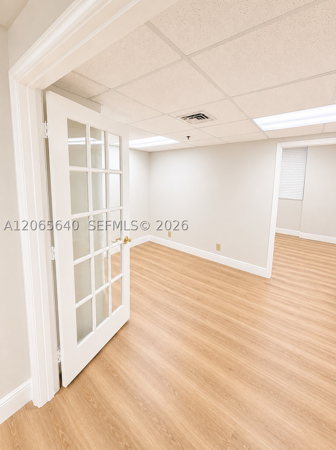 825 Brickell Bay Dr 1751 Property Photo 8