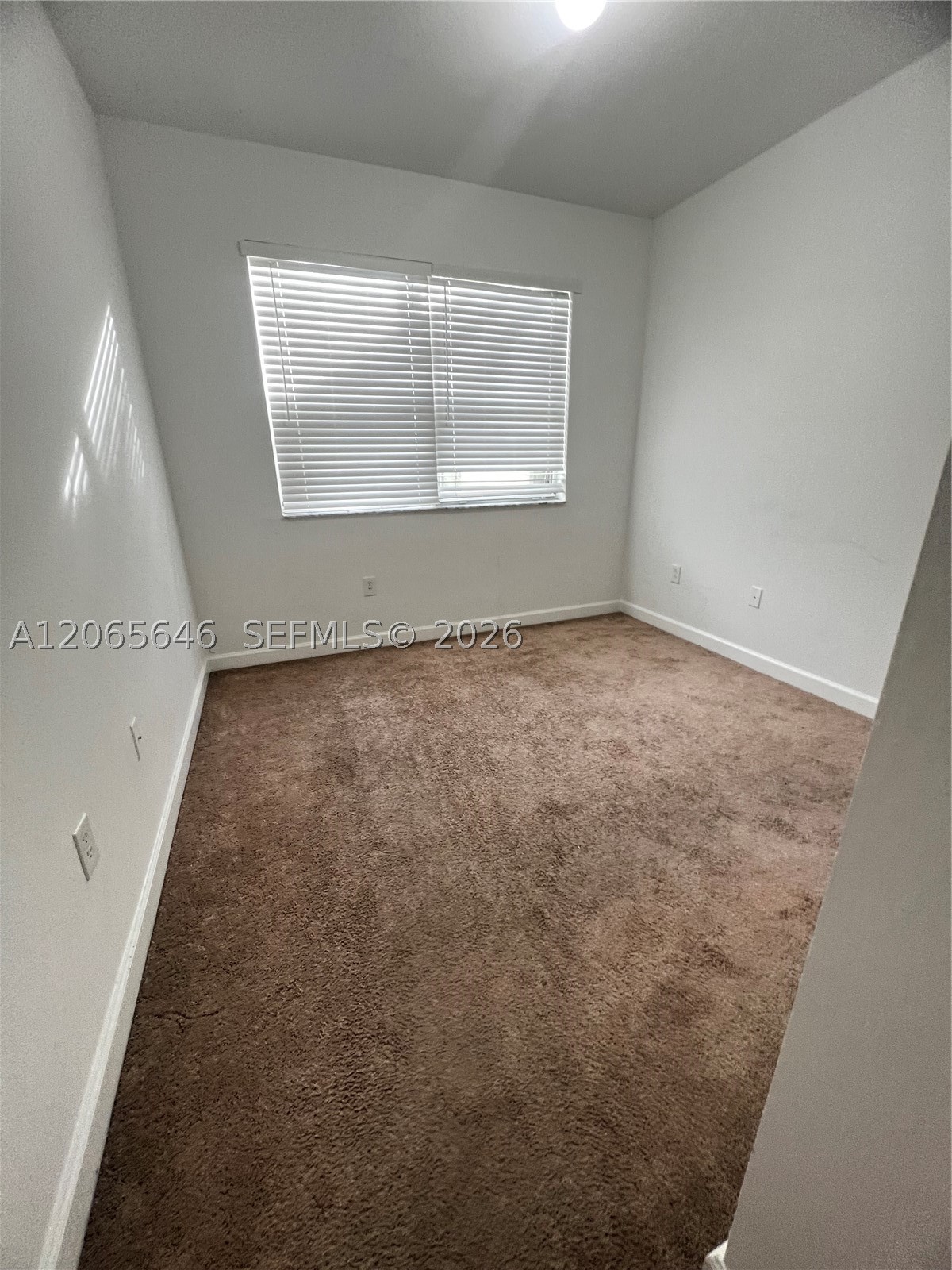 1720 Ne 33rd Ave 110-5 Property Photo 16