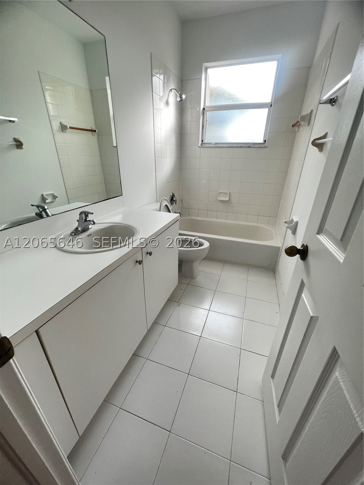 1720 Ne 33rd Ave 110-5 Property Photo 17