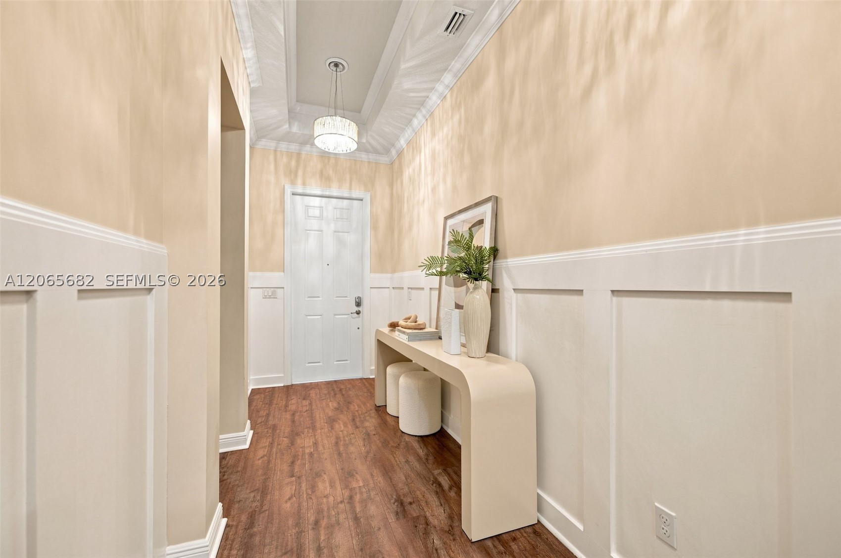 8550 Lakeside Bnd Property Photo 6
