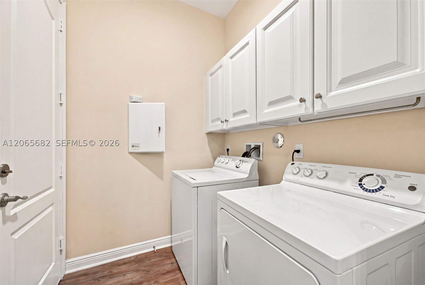 8550 Lakeside Bnd Property Photo 41