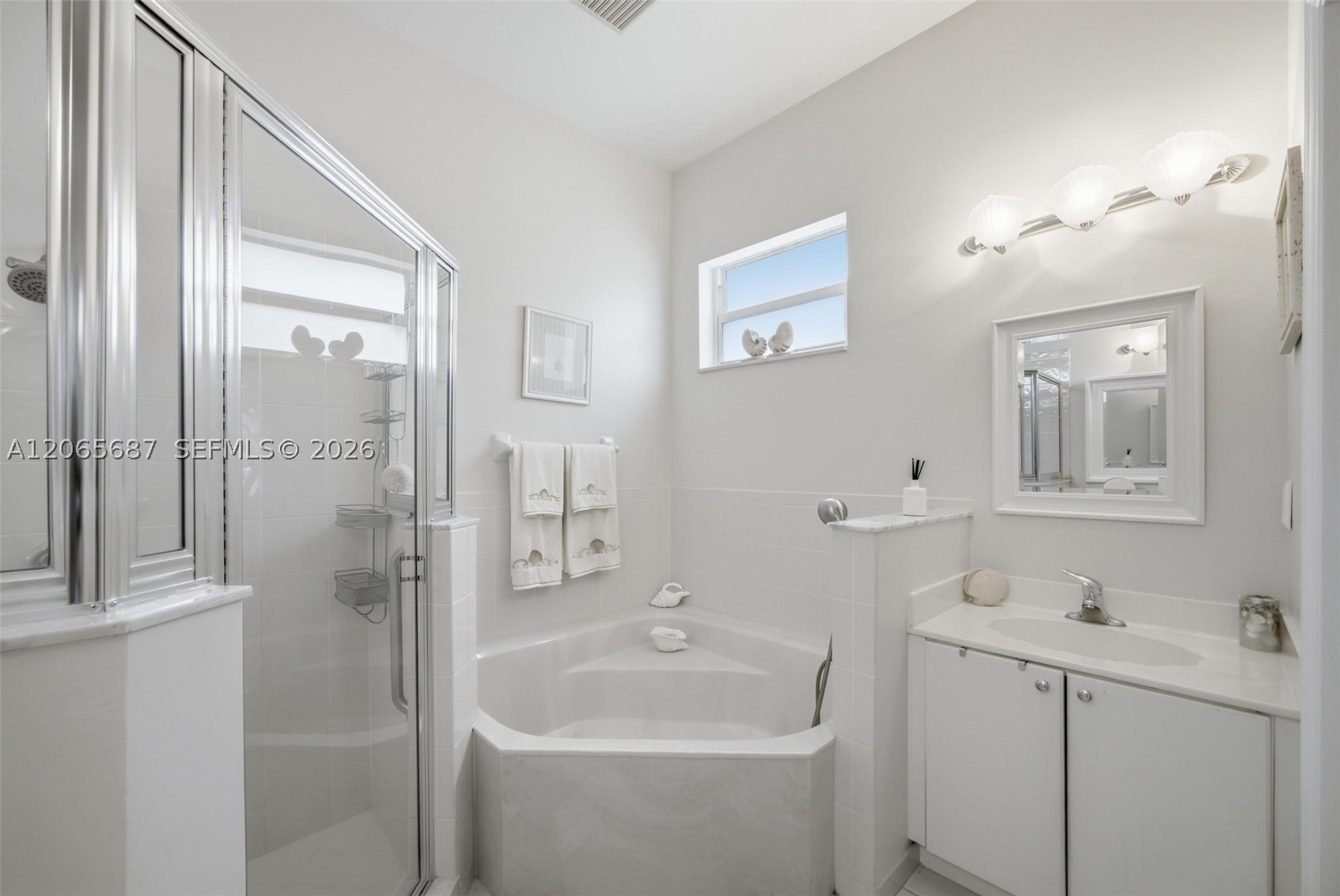 1920 Se 17th Ave Property Photo 18
