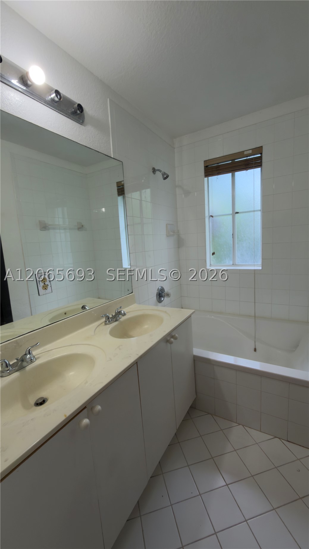 8986 W Flagler St 6 Property Photo 10