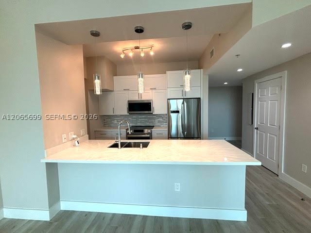 1300 Ponce De Leon Blvd 409 Property Photo 11