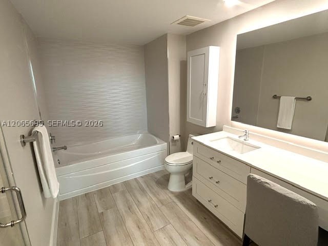 1300 Ponce De Leon Blvd 409 Property Photo 14