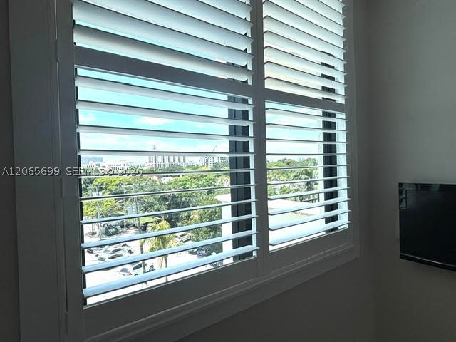 1300 Ponce De Leon Blvd 409 Property Photo 21