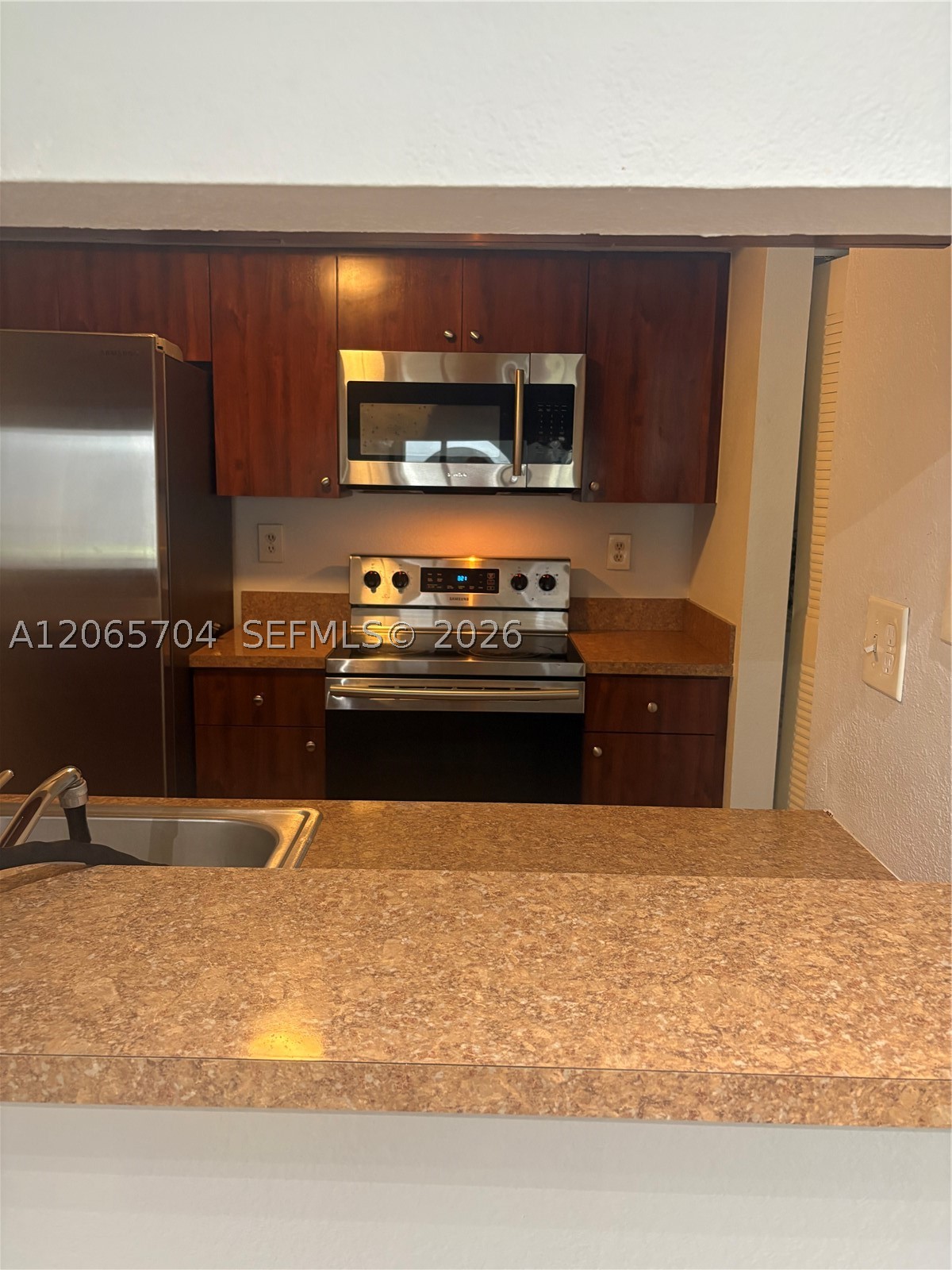 18236 Mediterranean Blvd 3-12 Property Photo 9