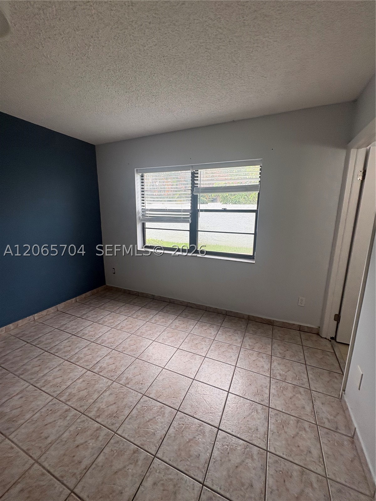 18236 Mediterranean Blvd 3-12 Property Photo 17