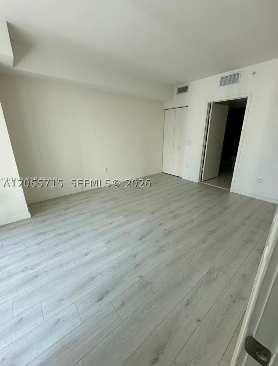 1100 S Miami Ave 3010 Property Photo 6