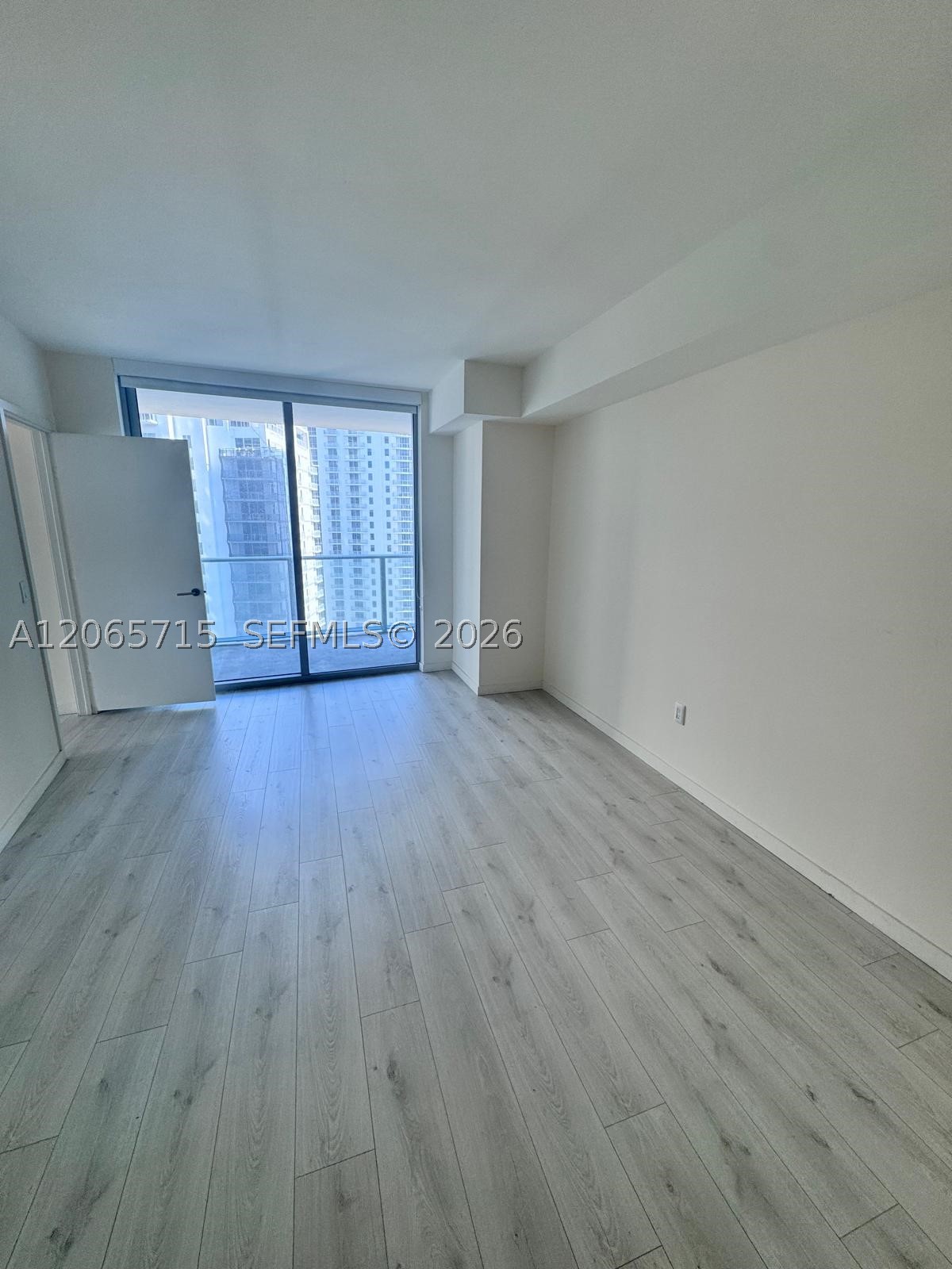 1100 S Miami Ave 3010 Property Photo 9
