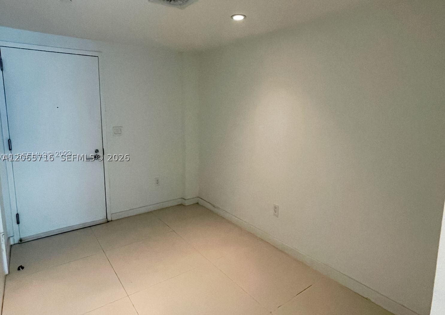 1300 S Miami Ave 1008 Property Photo 4