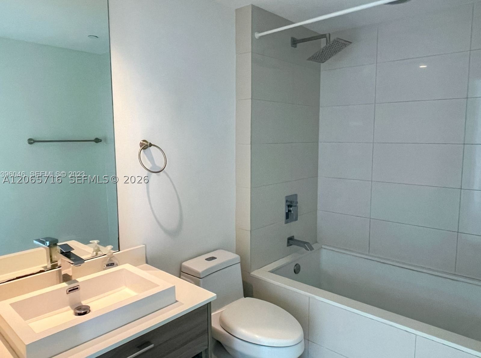 1300 S Miami Ave 1008 Property Photo 7