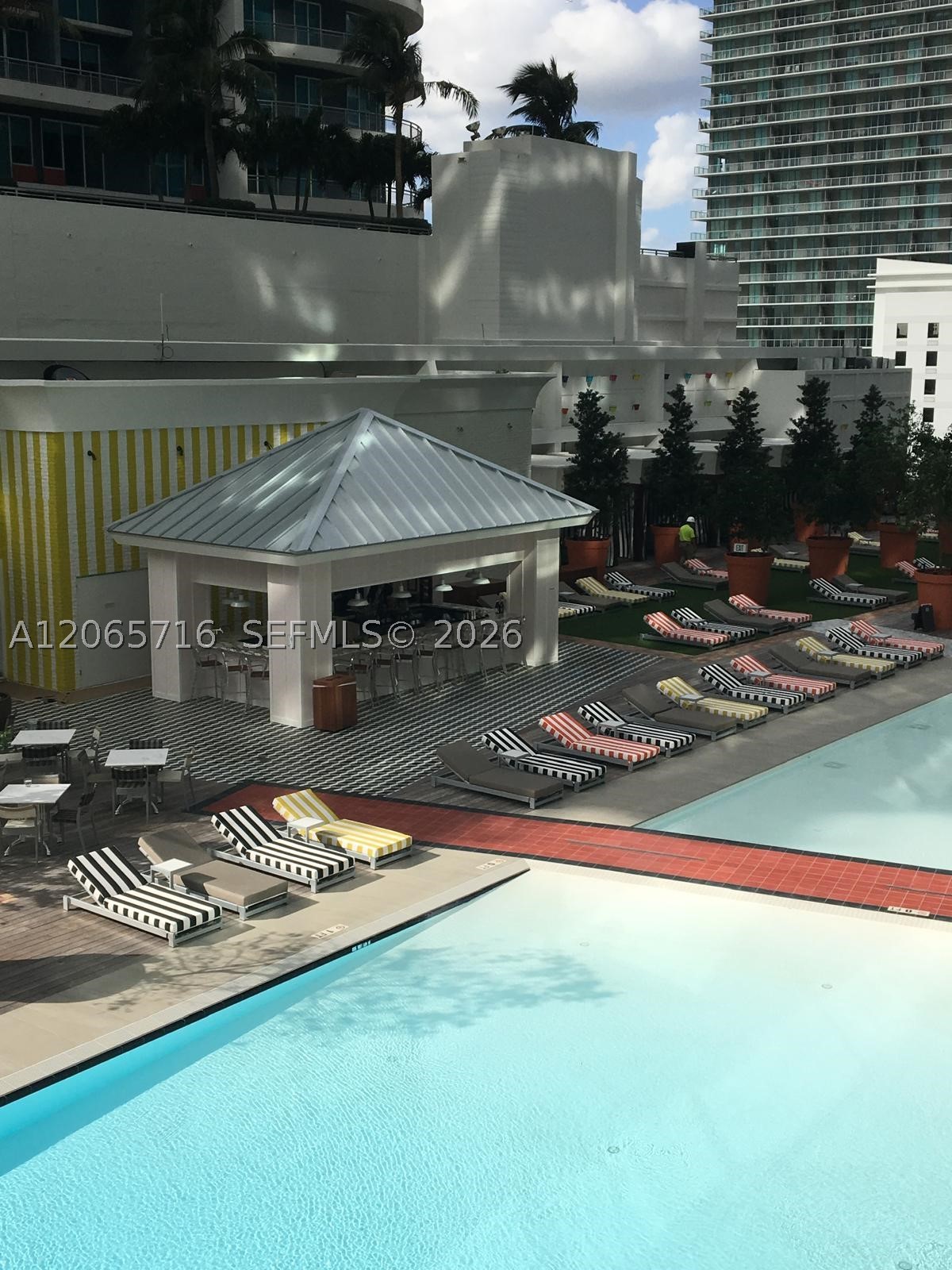 1300 S Miami Ave 1008 Property Photo 11