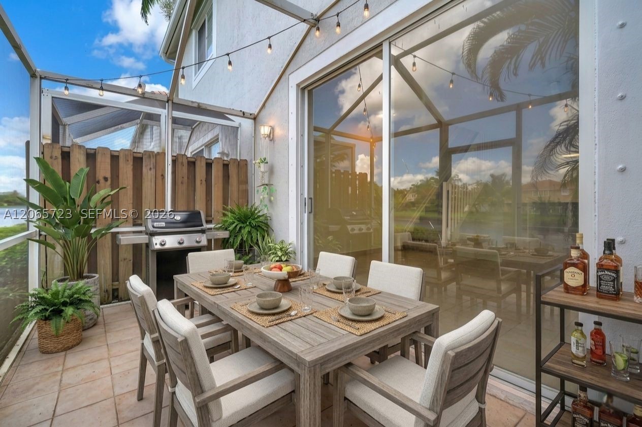 3698 San Simeon Cir Property Photo 1