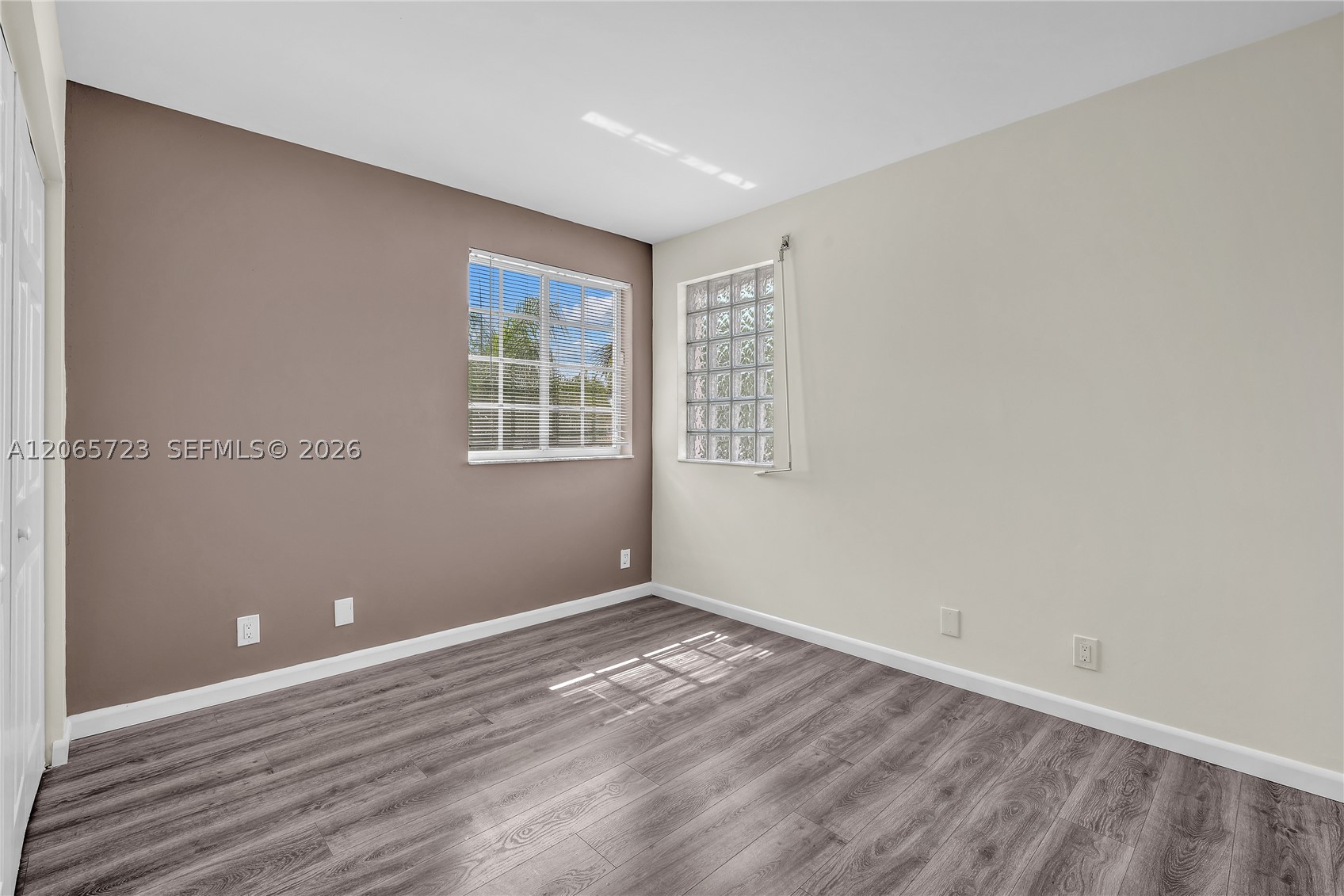 3698 San Simeon Cir Property Photo 18