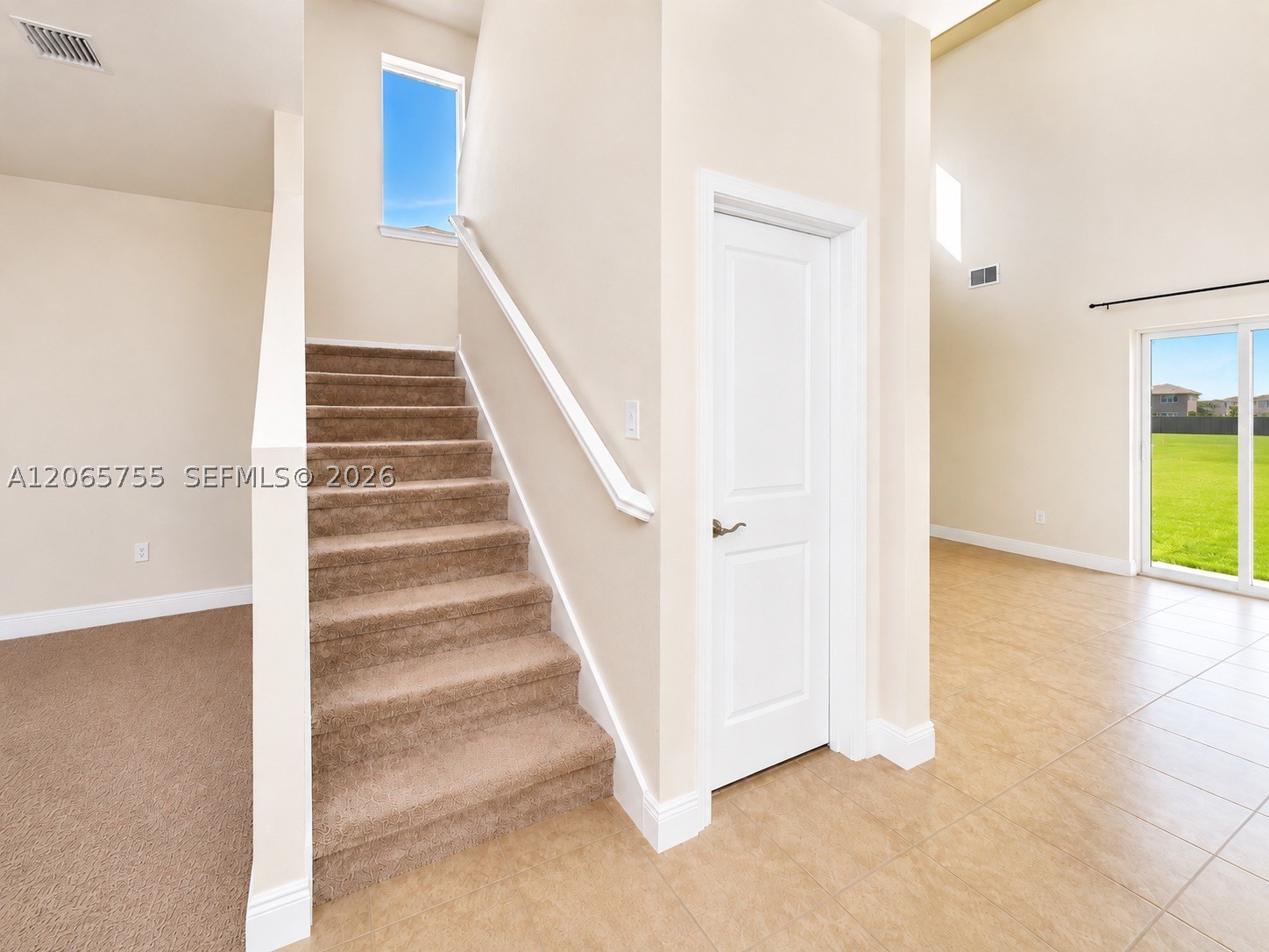 10976 Sw Tessili Way Property Photo 3