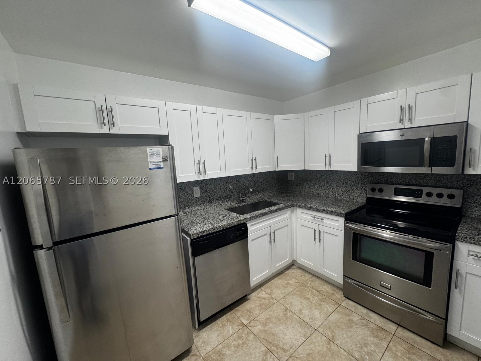 4334 Nw 9th Ave 9-3g Property Photo 4