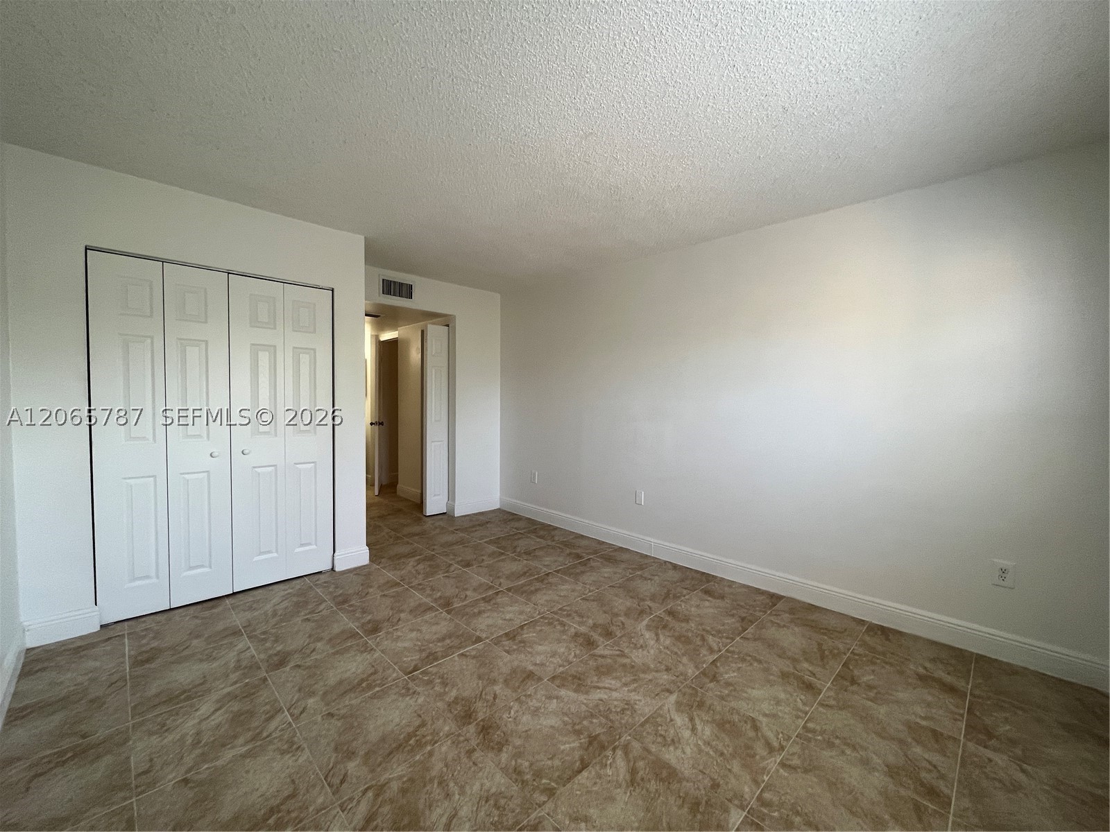 4334 Nw 9th Ave 9-3g Property Photo 11