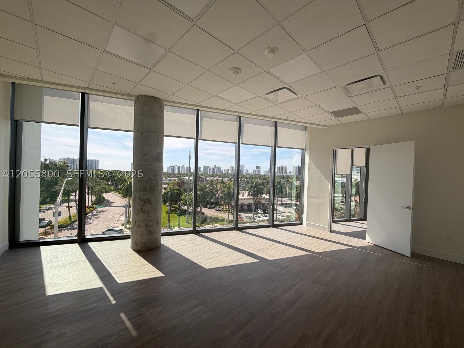 A12065800 Property Photo 2