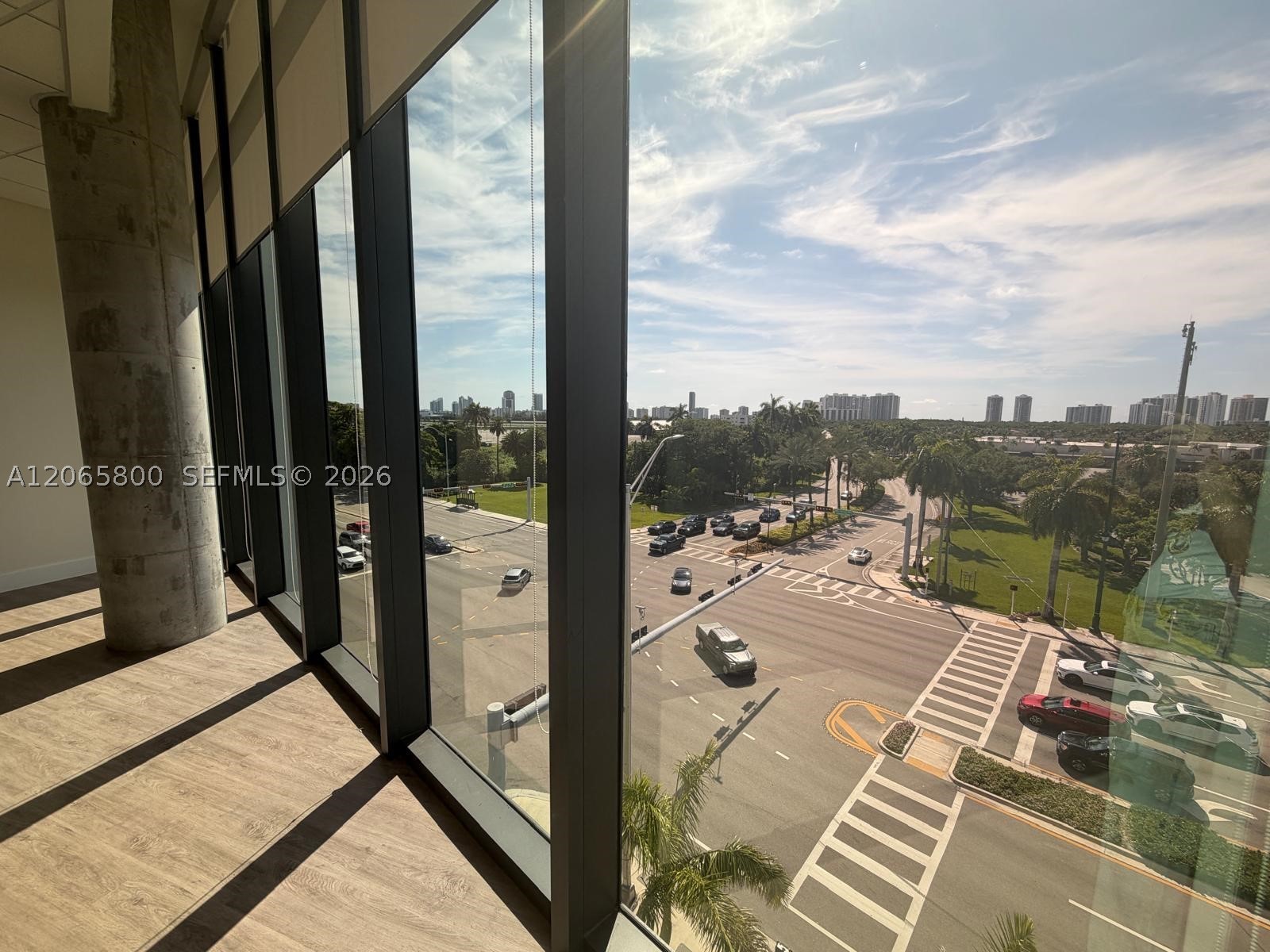A12065800 Property Photo 6