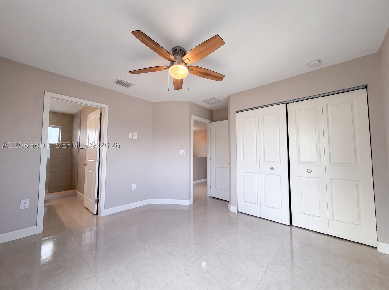 17 Lakeview Dr Property Photo 4