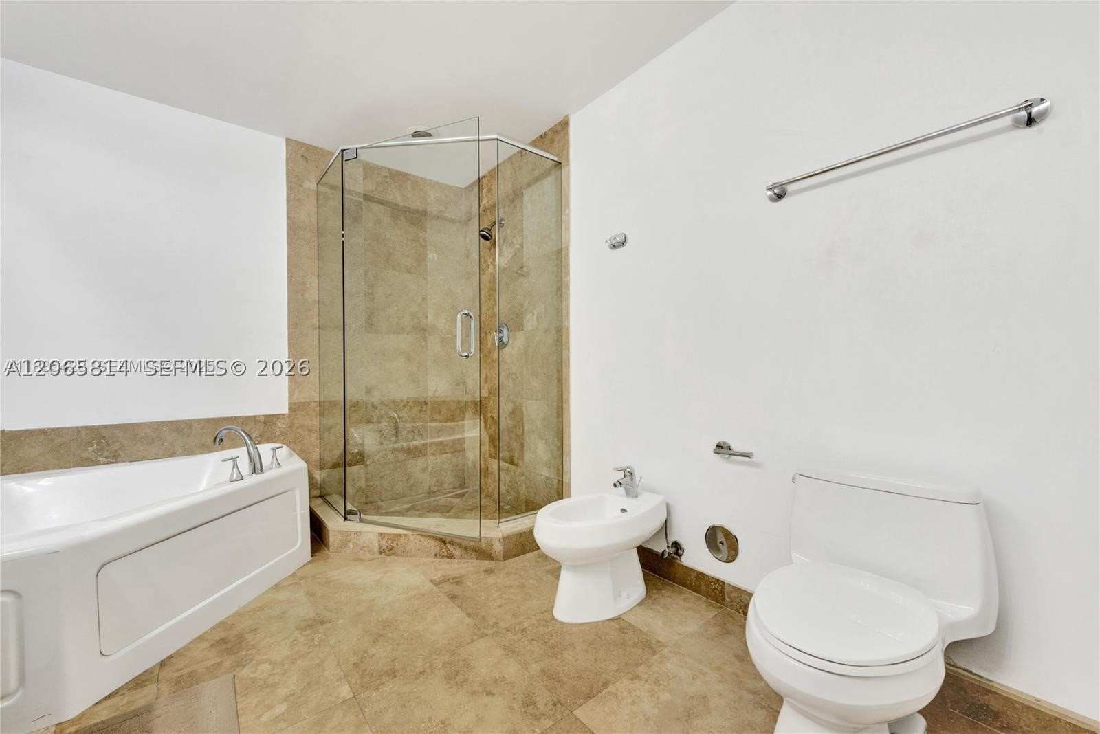 3030 Ne 188th St 603 Property Photo 9