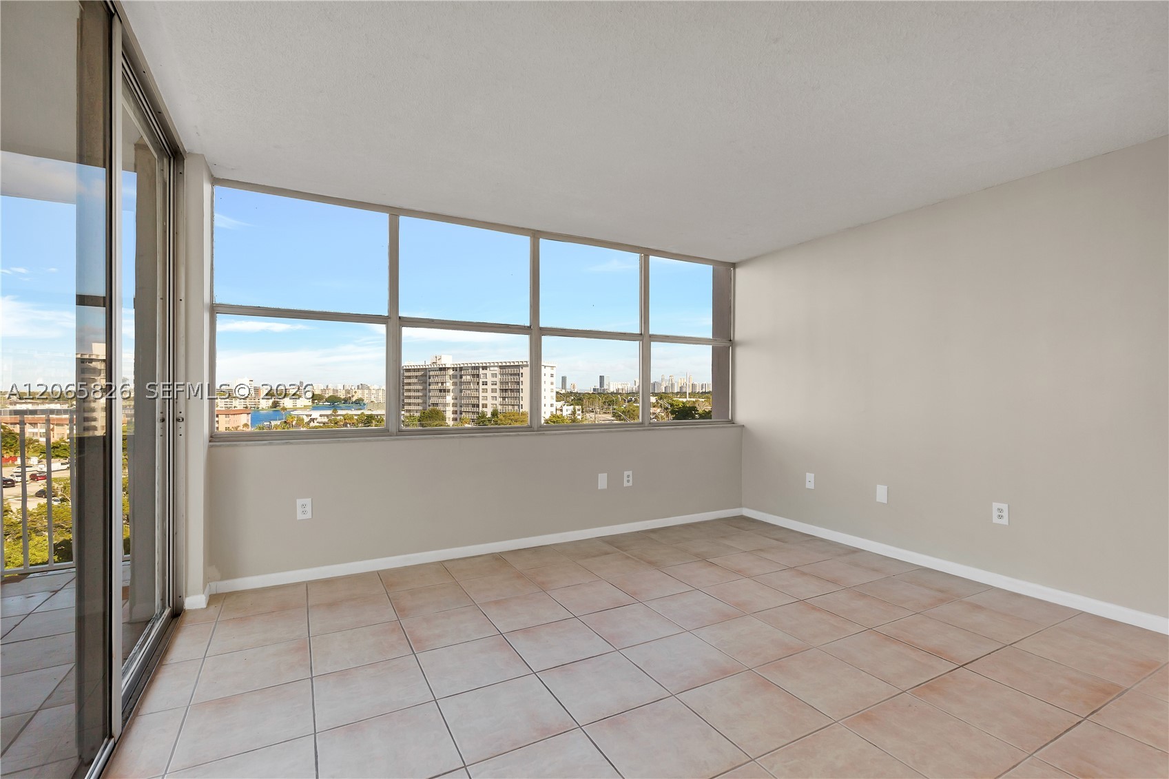 1300 Ne Miami Gardens Dr 714e Property Photo 6