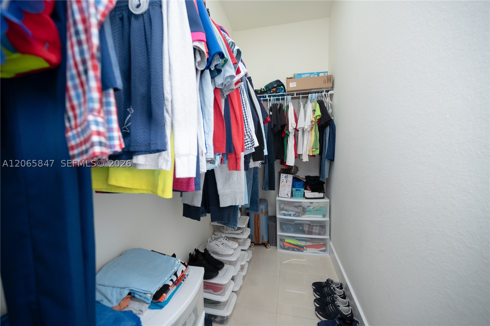 1046 Ne 17th Ter Property Photo 26