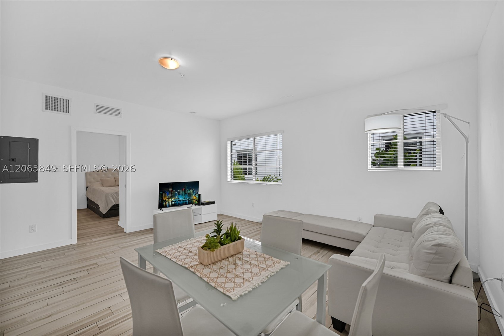 1560 Meridian Ave 207 Property Photo 1