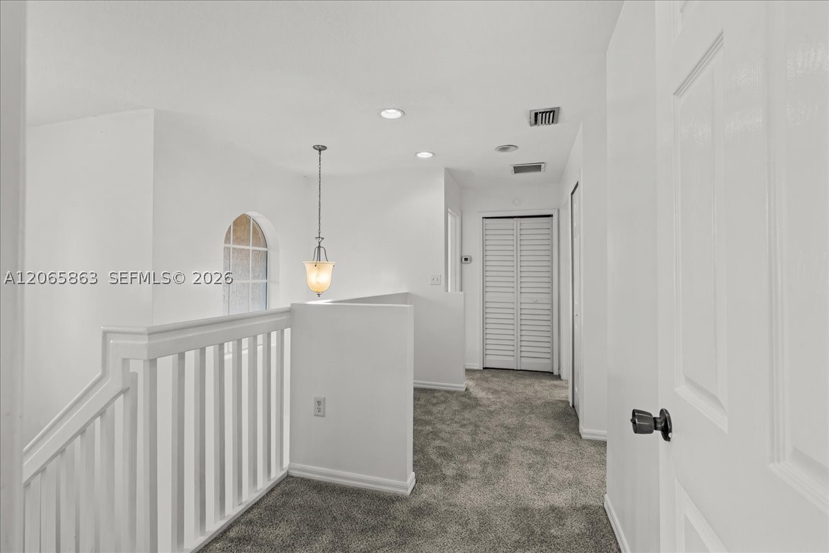 1720 Ne 35 Avenue Property Photo 22