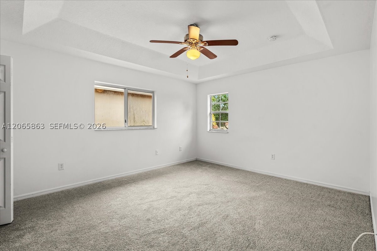 1720 Ne 35 Avenue Property Photo 23