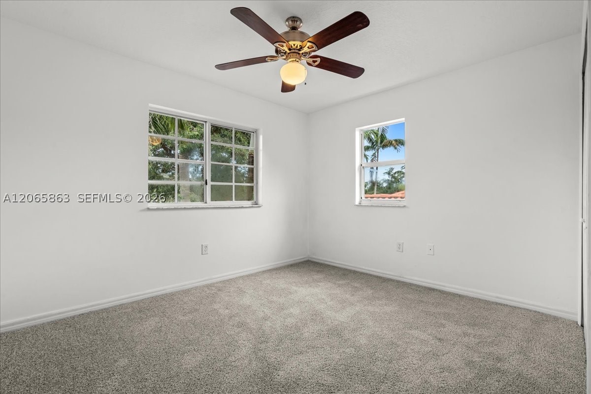 1720 Ne 35 Avenue Property Photo 26