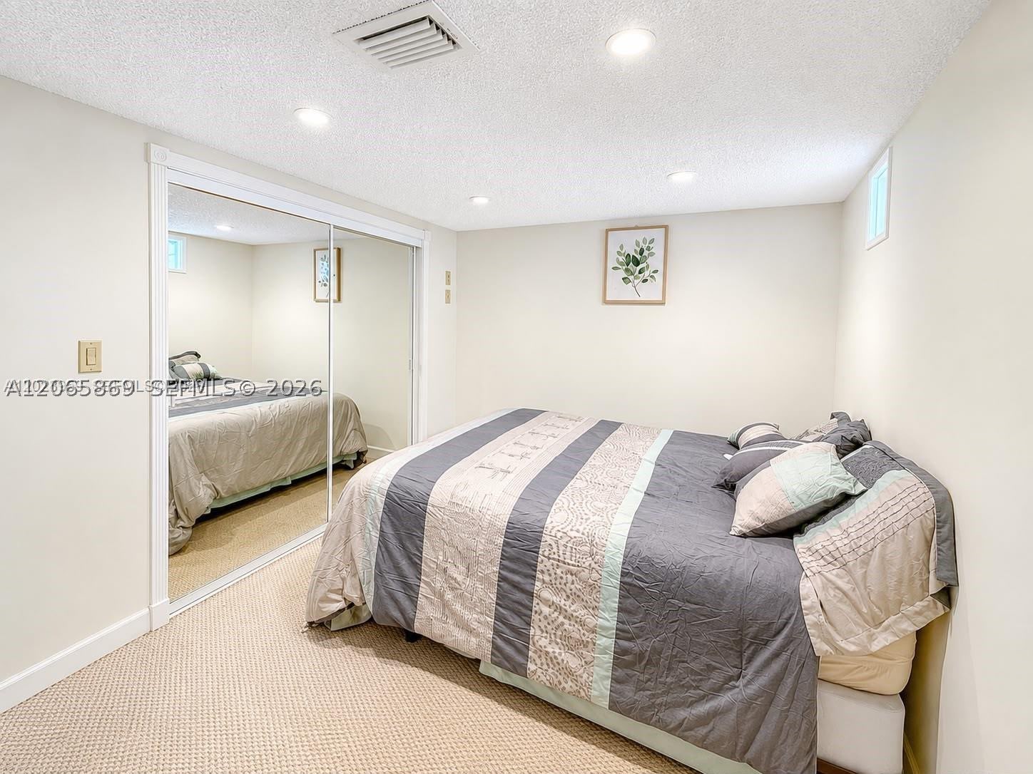 5005 Collins Ave 616 Property Photo 17