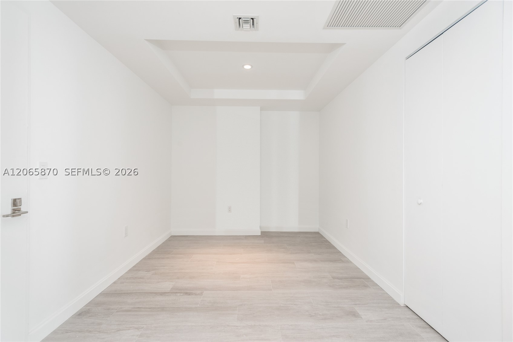 55 Sw 9 St 2805 Property Photo 14