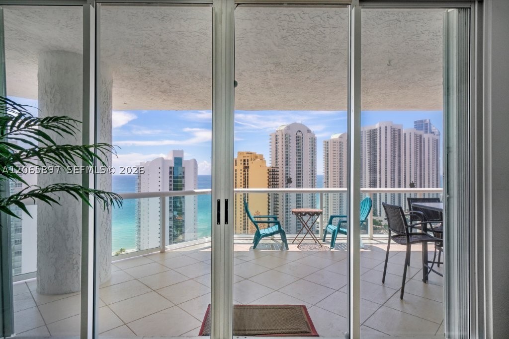 16400 Collins Ave 2842 Property Photo 4