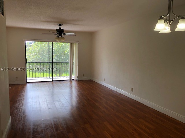 3119 Oakland Shores Dr C207 Property Photo 2
