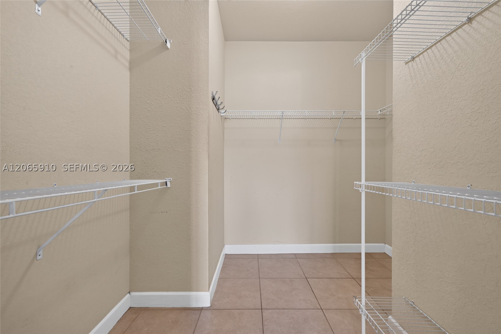 6776 Sw 22nd St Property Photo 24