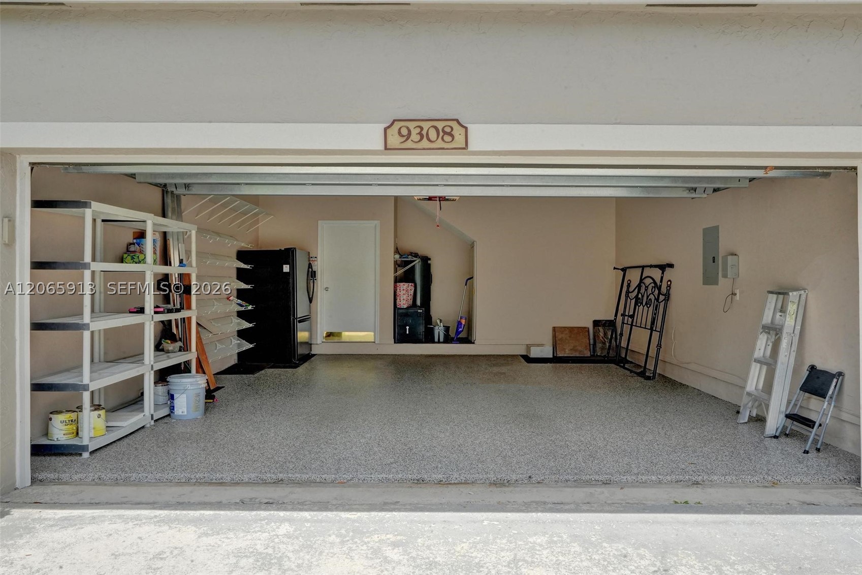 9308 Nw 8th Cir Property Photo 40