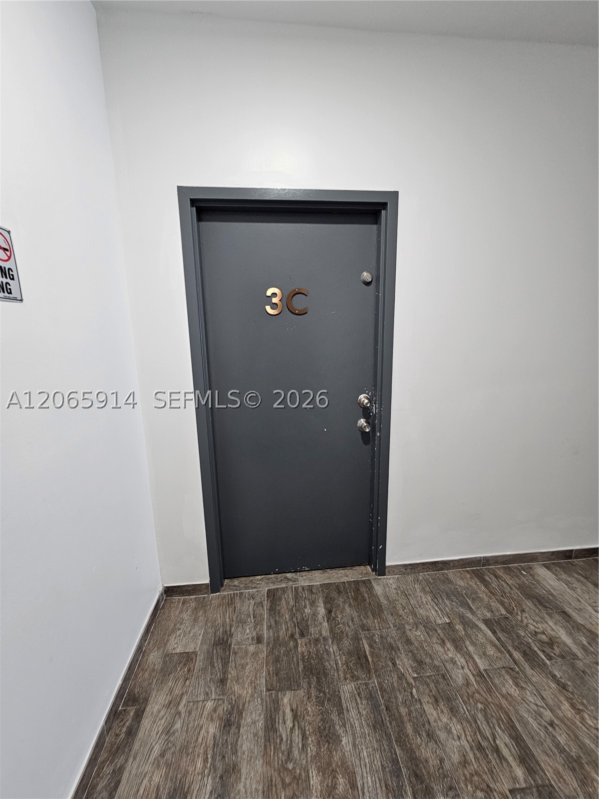 1345 Pennsylvania Ave 3c Property Photo 1
