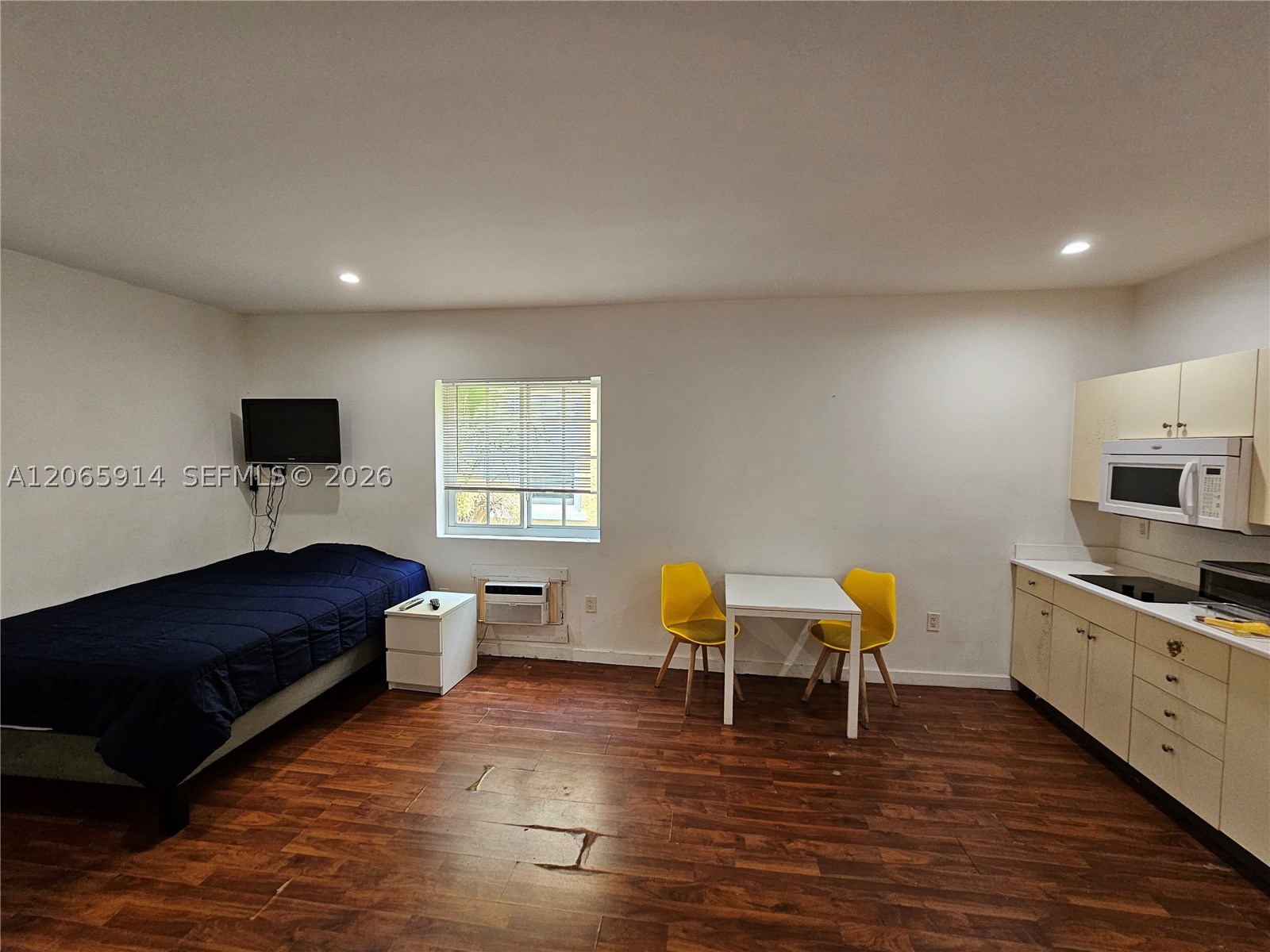 1345 Pennsylvania Ave 3c Property Photo 4