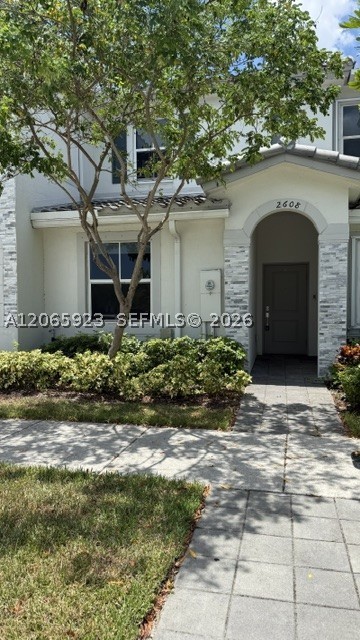 2608 SE 19th St Property Photo 1