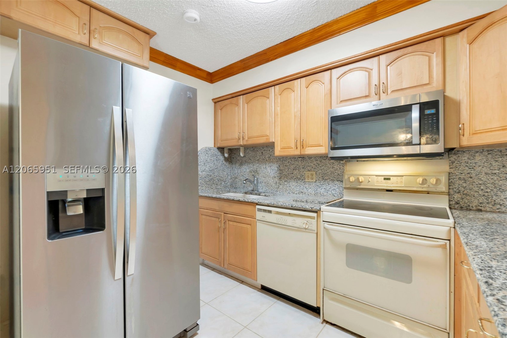 201 Ne 57th Ct Property Photo 18