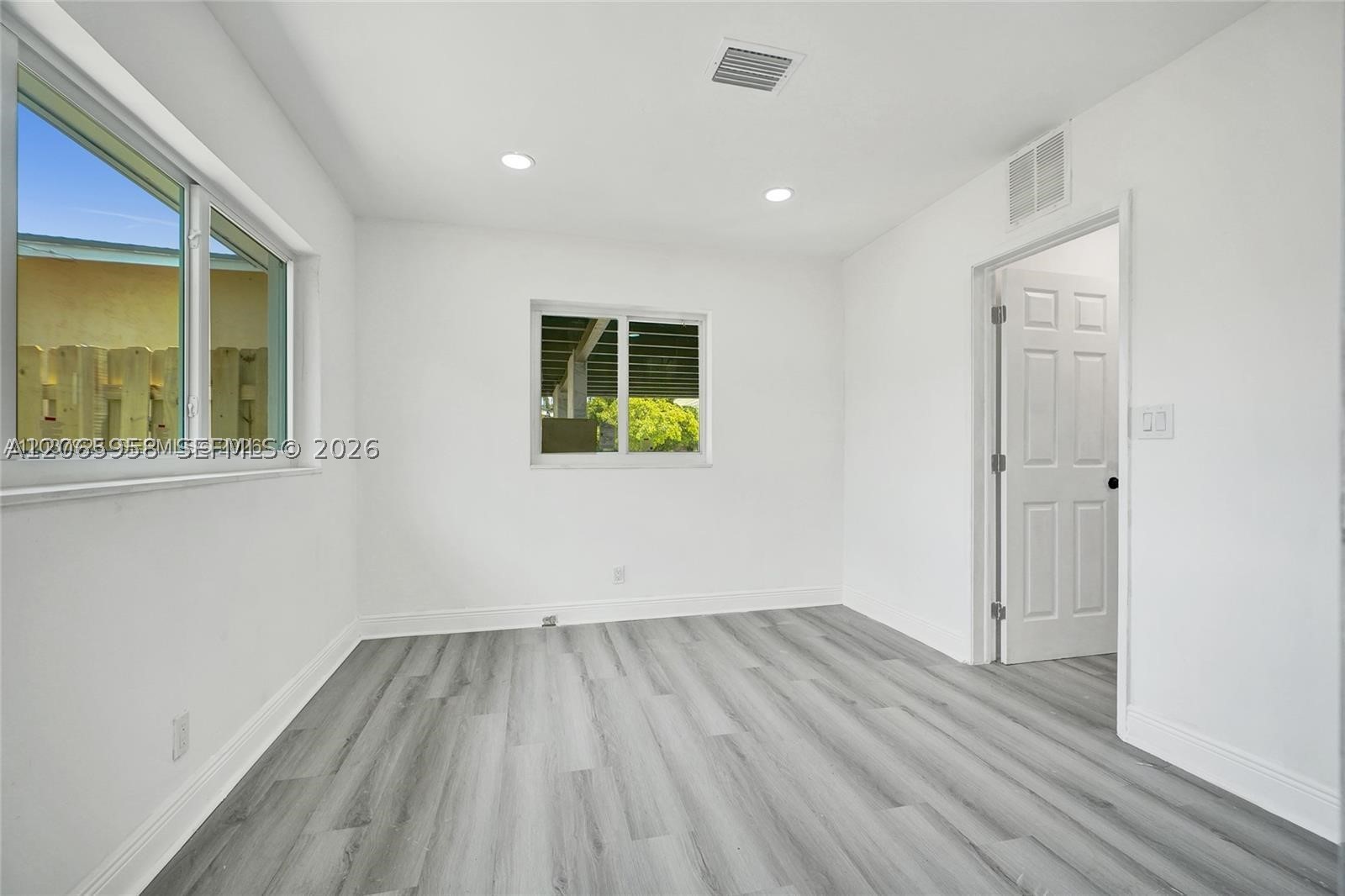 2343 Nw 28th St 1 Property Photo 6