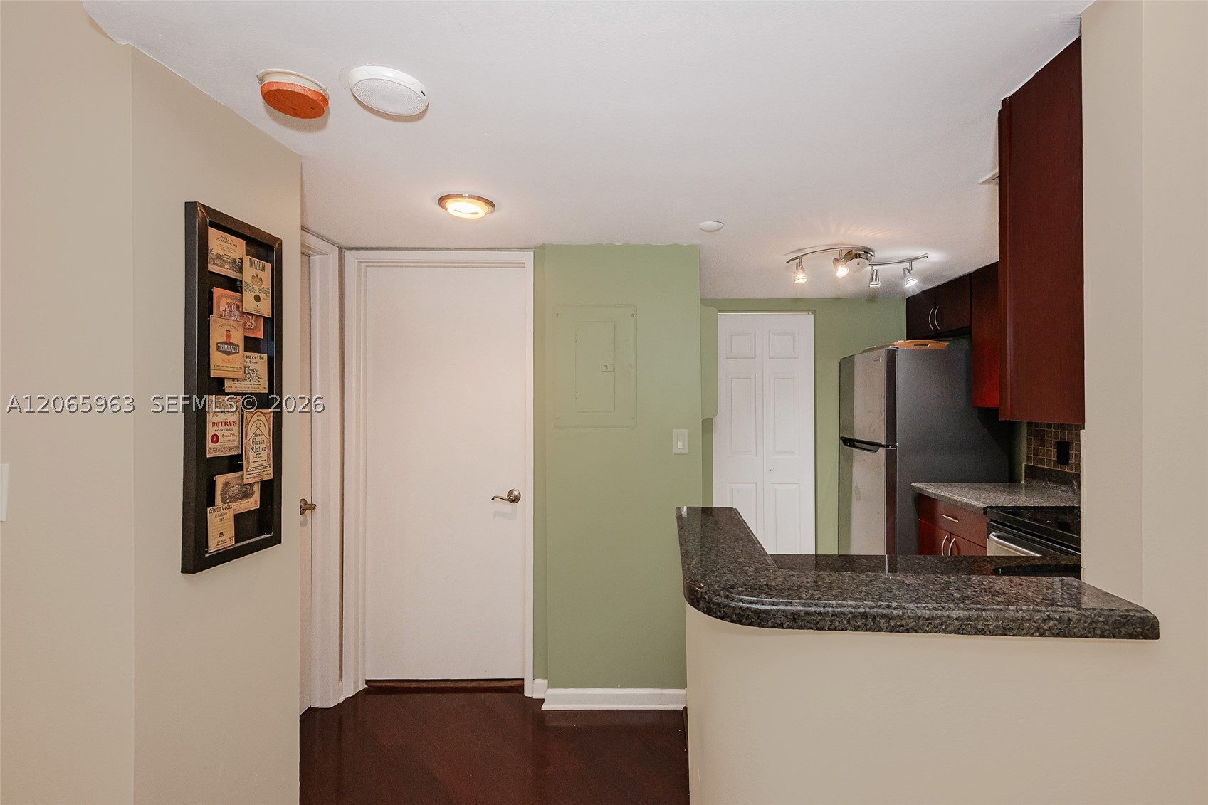 770 Claughton Island Dr 809 Property Photo 9