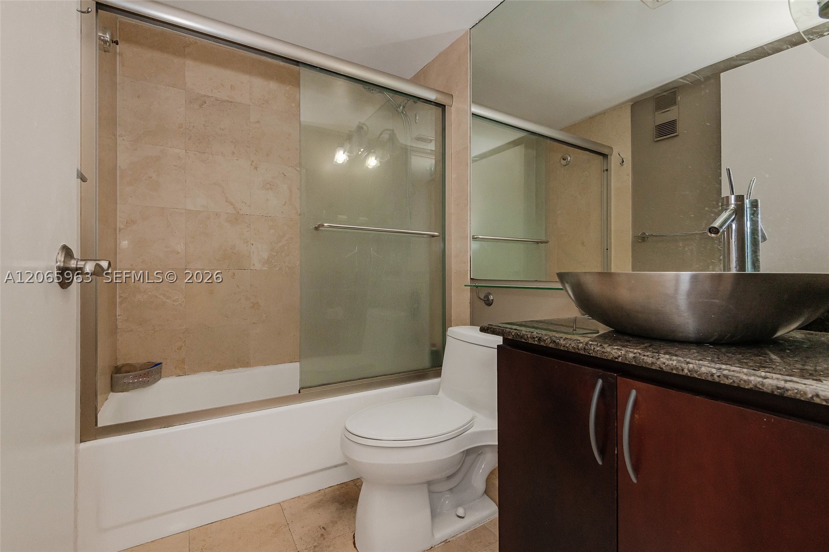 770 Claughton Island Dr 809 Property Photo 14