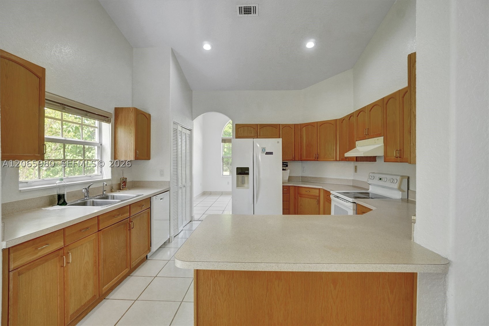 25 Ludlam Dr Property Photo 11