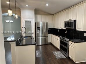 4927 Lombard Pass Dr Property Photo 5